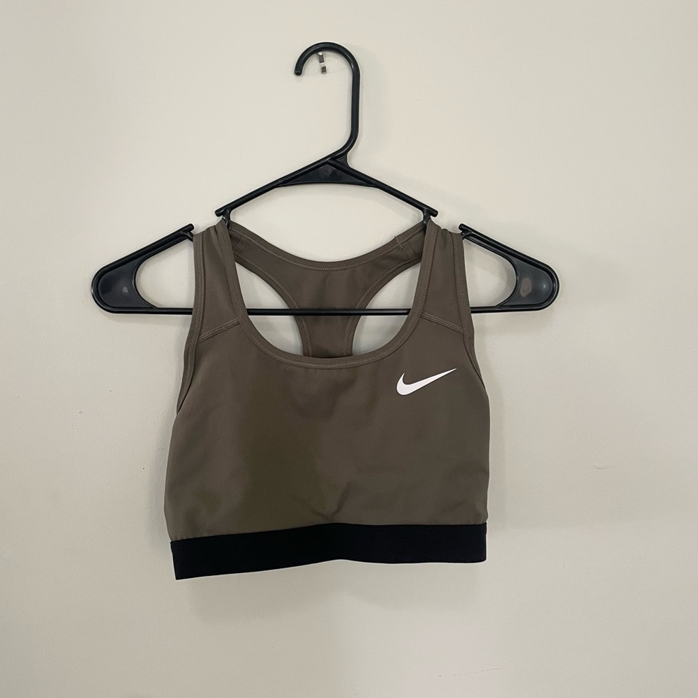 SET nike sports bra and biker shorts